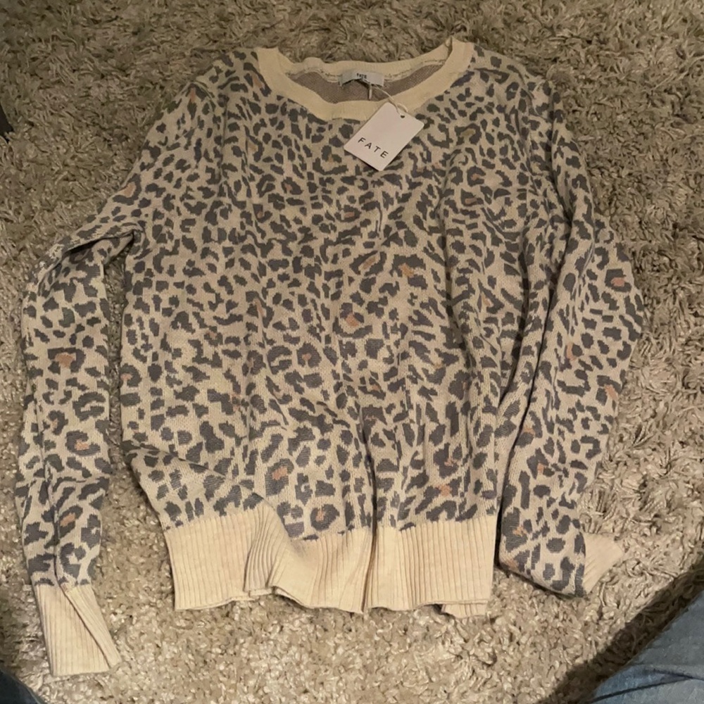 BNWT FATE STYLE CARDIGAN